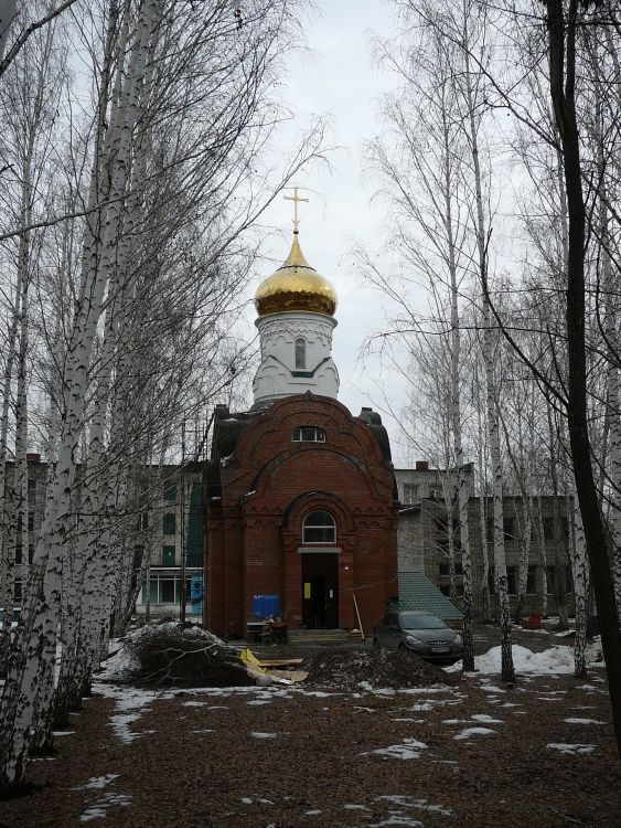 Церковь Андрея Стратилата при Высшем артиллерийском командном училище, Екатеринбург (Екатеринбург (МО город Екатеринбург), Свердловская область). общий вид в ландшафте