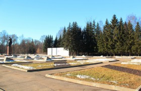 Калуга. Церковь Николая Чудотворца на воинском кладбище
