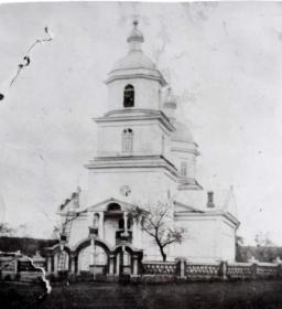 Абрамовка. Церковь Троицы Живоначальной