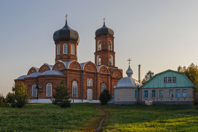 Погода п первомайск. Храм Иловай Дмитриевское. Тамбовская область Иловай Дмитриевское храм Солунского. Храм в с. Иловай Дмитриевское Первомайский район Тамбовская область. Тамбовская область Первомайский район село Иловай Дмитриевское.