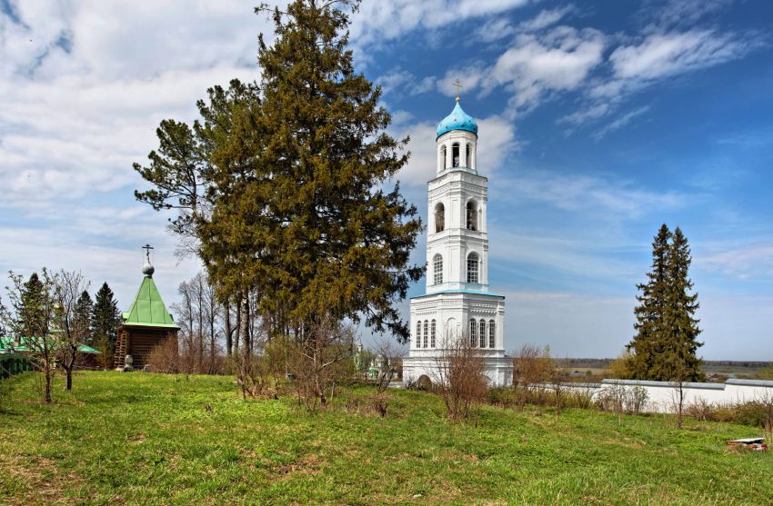 Покровский Авраамиево-Городецкий монастырь. Колокольня, Ножкино (Чухломский район, Костромская область). фасады