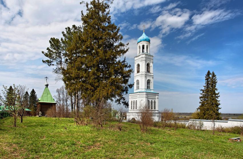 Ножкино. Покровский Авраамиево-Городецкий монастырь. Колокольня. фасады