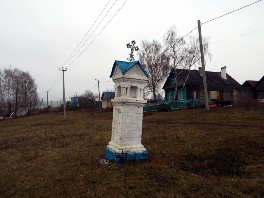 Часовенный столб, Пановка (Пестречинский район, Республика Татарстан). фасады