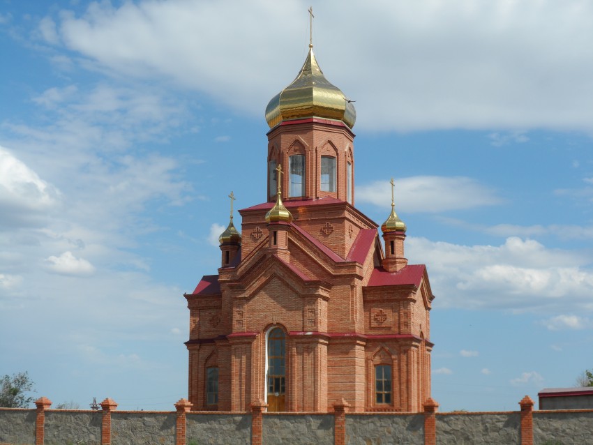 Елизаветинка. Церковь Николая Чудотворца. фасады