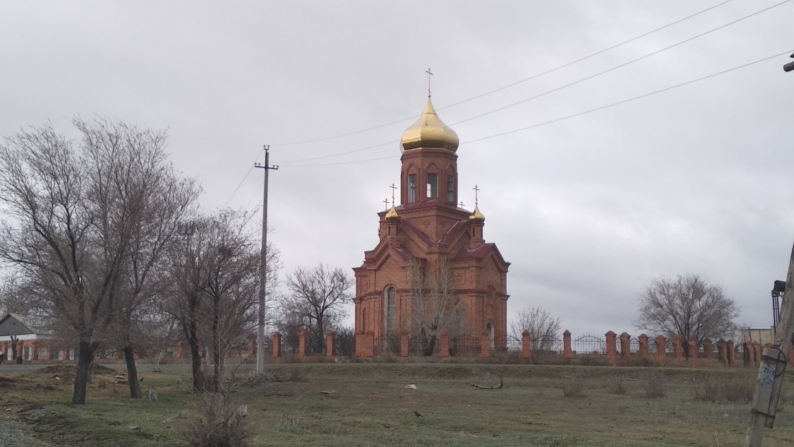 Елизаветинка. Церковь Николая Чудотворца. фасады