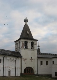 Ферапонтово. Ферапонтов монастырь. Колокольня
