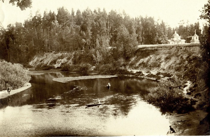 Крутояр. Церковь Митрофана Воронежского. архивная фотография