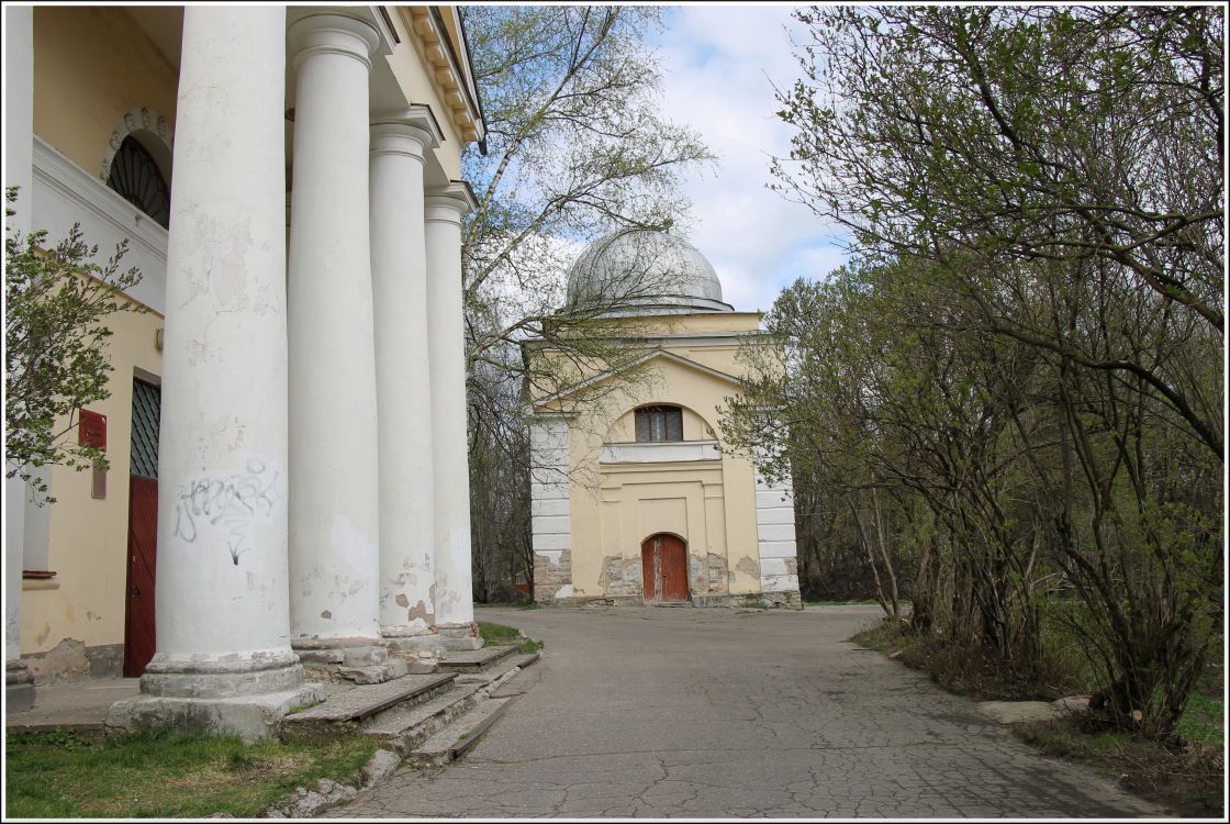 Псков. Старовознесенский монастырь. Колокольня. фасады