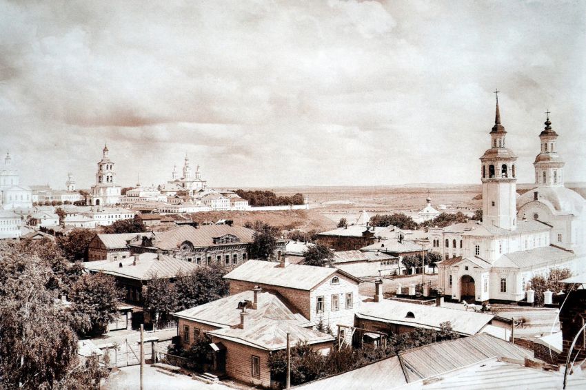 Церковь Донской иконы Божией Матери, Вятка (Киров) (Вятка (Киров), город, Кировская область). архивная фотография, С сайта: http://tornado-84.livejournal.com/180181.html