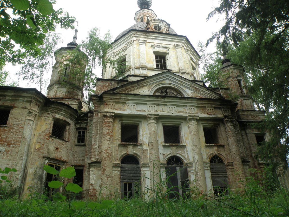 Церковь Воскресения Христова, Пеньки (Антроповский район, Костромская область). фасады