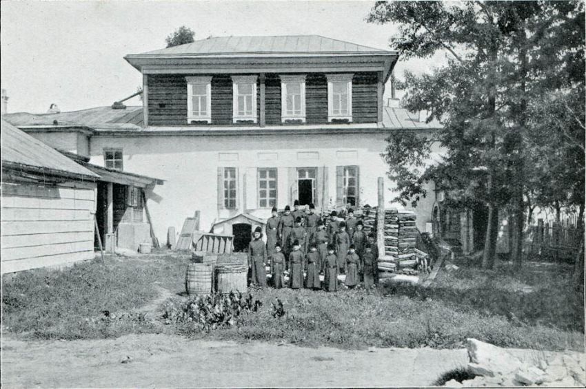 Вознесенский монастырь, Иркутск (Иркутск, город, Иркутская область). архивная фотография, Церковно-приходская школа