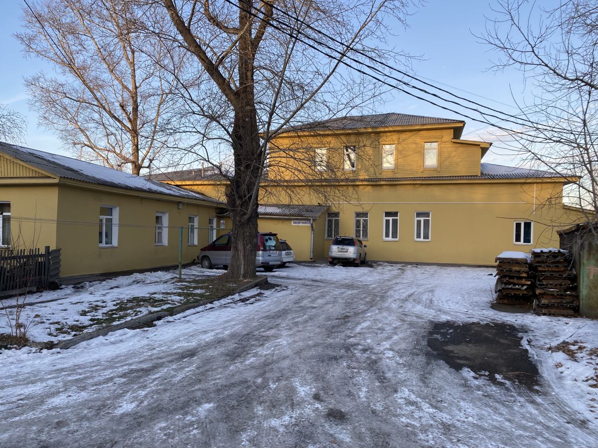 Вознесенский монастырь, Иркутск (Иркутск, город, Иркутская область). дополнительная информация, Старый настоятельский корпус (ныне жилой дом)