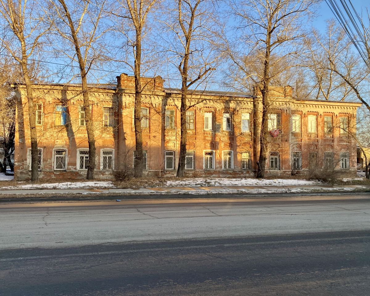 Вознесенский монастырь, Иркутск (Иркутск, город, Иркутская область). дополнительная информация, Новый братский корпус (ныне жилой дом), вид с ул Полярная