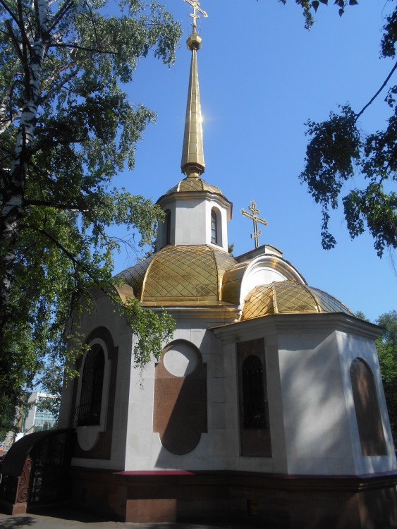 Новокузнецк. Церковь Георгия Победоносца на бульваре Героев. фасады