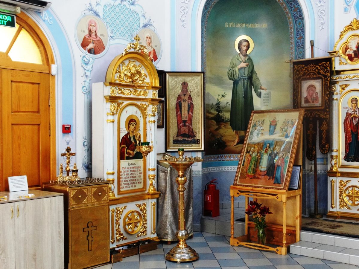 Церковь Алексия, человека Божия при Областной клинической больнице №1, Оренбург (Оренбург, город, Оренбургская область). интерьер и убранство