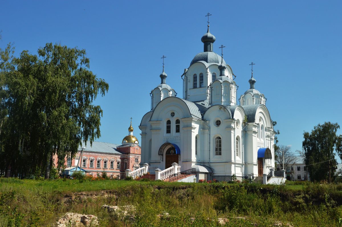 Сухотинка. Сухотинский  Богородице-Знаменский женский монастырь. фасады