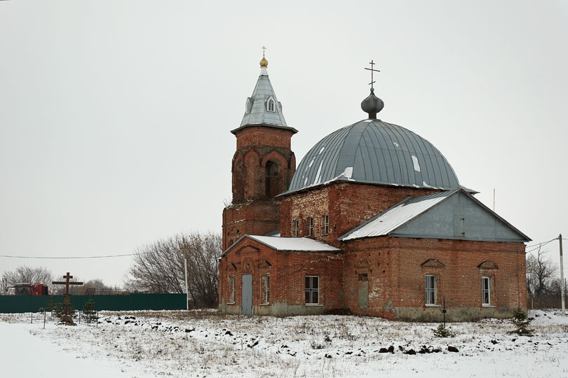 Кариан. Церковь Покрова Пресвятой Богородицы. фасады