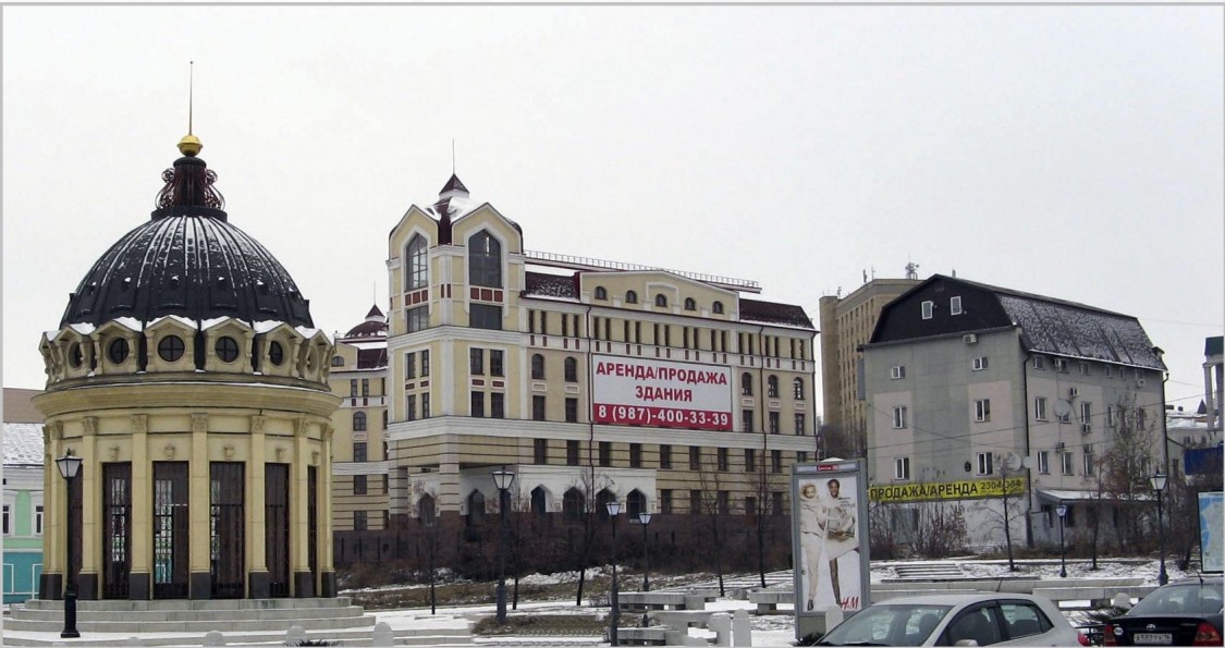 Церковь Георгия Победоносца в Суконной слободе, Вахитовский район (Казань, город, Республика Татарстан). дополнительная информация, Церковь стояла до 1939 г справа от ротонды в сквере на пересечении ул.Петербургской и А.Айдинова.      
