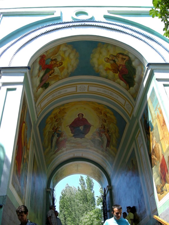 Рождества Пресвятой Богородицы Коренная пустынь. Колокольня, Свобода (Золотухинский район, Курская область). интерьер и убранство