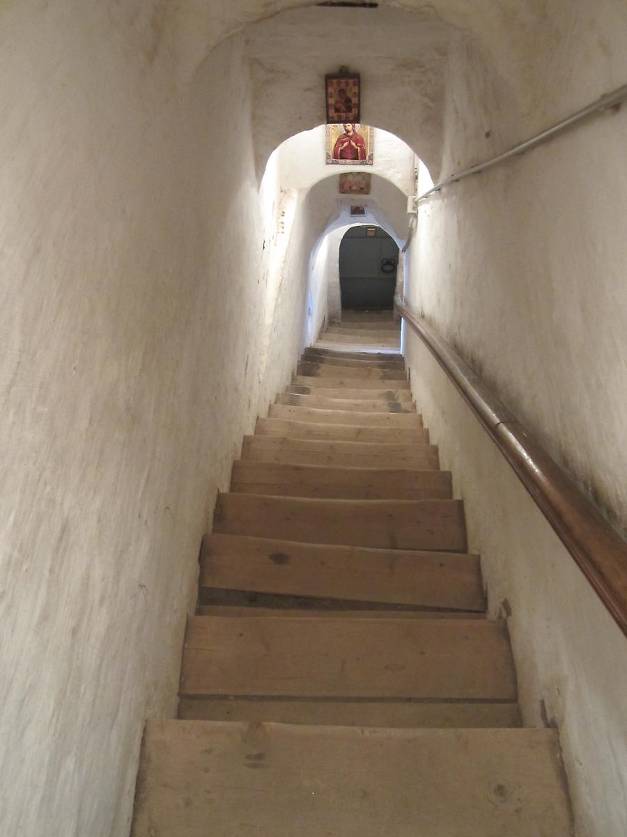 лестница, интерьер и убранство. Тихвинский Богородице-Успенский мужской монастырь. Звонница, Тихвин (Тихвинский район, Ленинградская область)