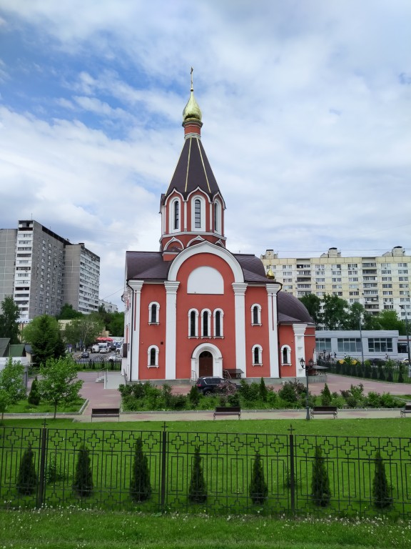 Церковь Татианы в Люблине (новая), Люблино (Юго-Восточный административный округ (ЮВАО), г. Москва). фасады