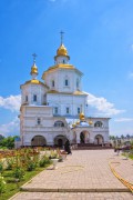 Рождества Пресвятой Богородицы Молченский женский монастырь. Собор Рождества Пресвятой Богородицы, Путивль, Конотопский район, Украина, Сумская область