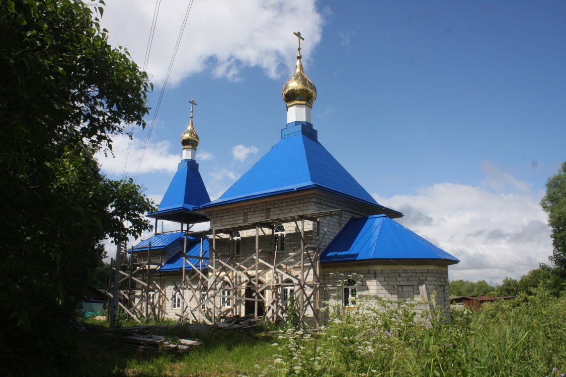 Церковь Успения Пресвятой Богородицы, Макарово (Перемышльский район, Калужская область). фасады