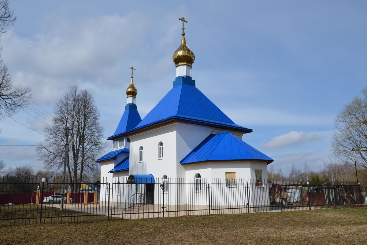 Церковь Успения Пресвятой Богородицы, Макарово (Перемышльский район, Калужская область). фасады