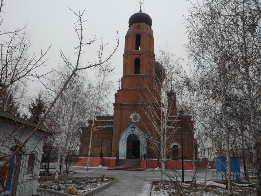 Церковь Покрова Пресвятой Богородицы, Орск (Орск, город, Оренбургская область). фасады