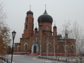 Орск. Церковь Покрова Пресвятой Богородицы