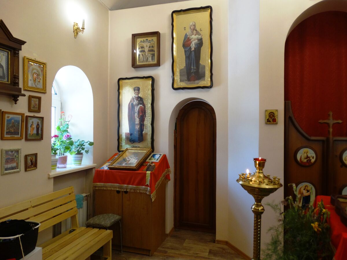 Церковь Пантелеимона Целителя, Новотроицк (Новотроицк, город, Оренбургская область). интерьер и убранство
