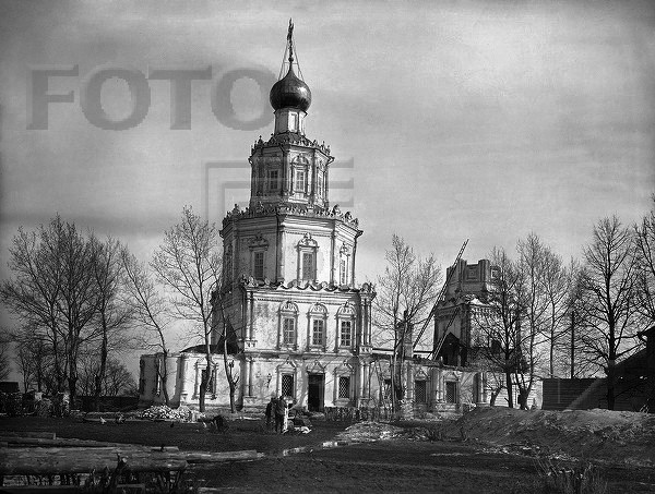 Нижегородский район. Церковь Георгия Победоносца на Верхневолжской набережной. архивная фотография, Фото с сайта http://www.skyscrapercity.com