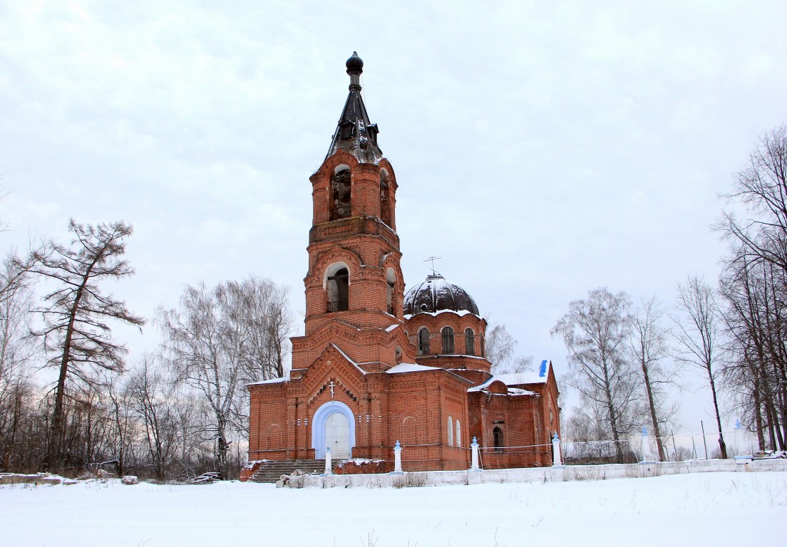 Церковь Владимирской иконы Божией Матери, Кузнецово (Лебяжский район, Кировская область). фасады