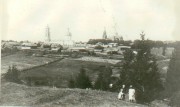 Церковь Спаса Нерукотворного Образа, Спасская церковь слева. С сайта: http://uniposelok.ru/istor/zdaniya/<br>, Уни, Унинский район, Кировская область