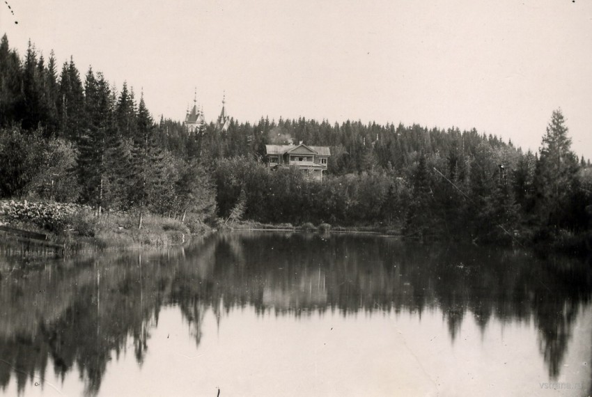 Вятка (Киров). Александро-Невский Филейский мужской монастырь. архивная фотография, Филейский монастырь. Пруд.  Источник hhttp://humus.livejournal.com/3179145.html