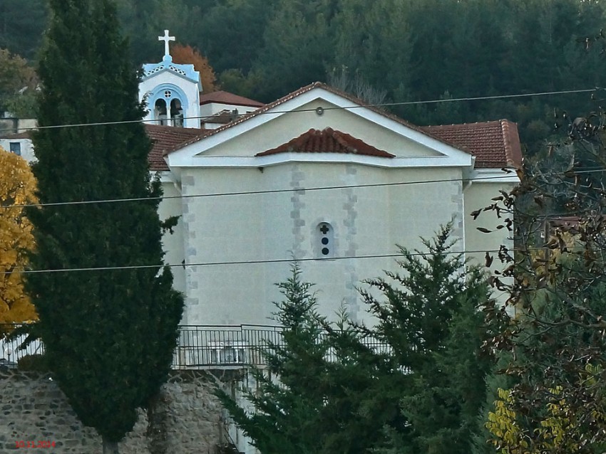 Церковь Георгия Победоносца, Алэпохори (Пелопоннес (Πελοπόννησος), Греция). фасады