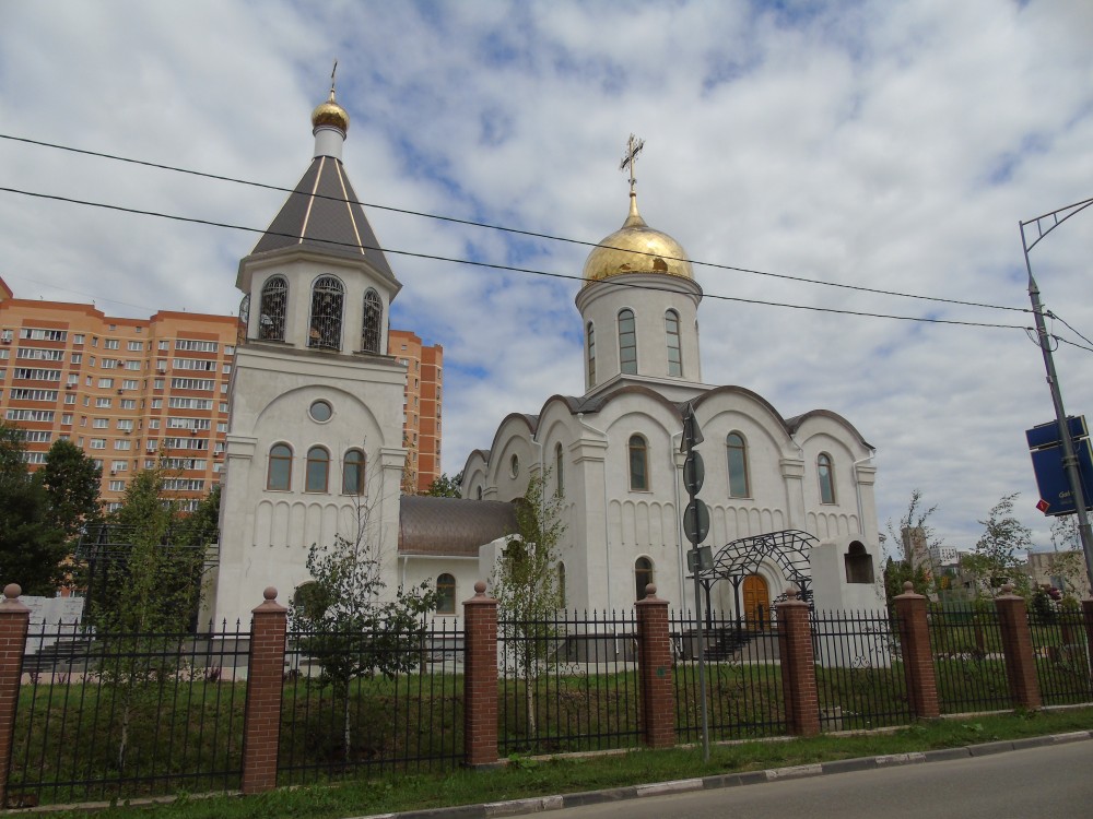 Коммунарка. Церковь Спаса Преображения. фасады