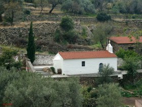 Камени Хора (Καμένη Χώρα). Неизвестная церковь