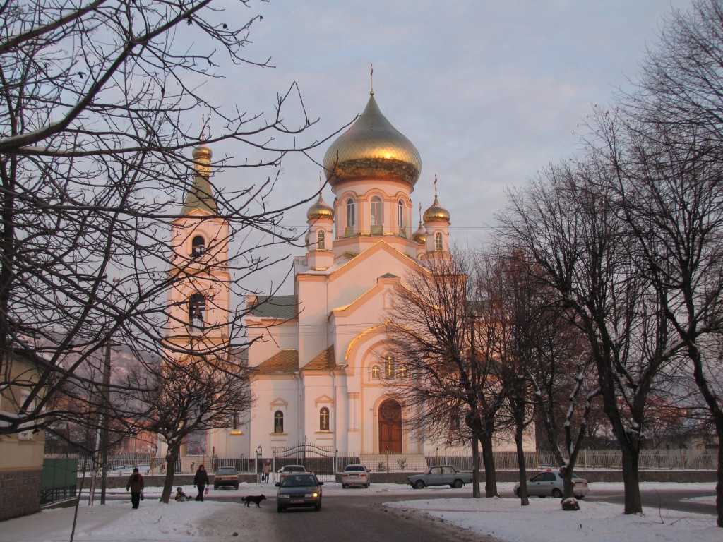 Мукачево. Собор Рождества Пресвятой Богородицы. фасады