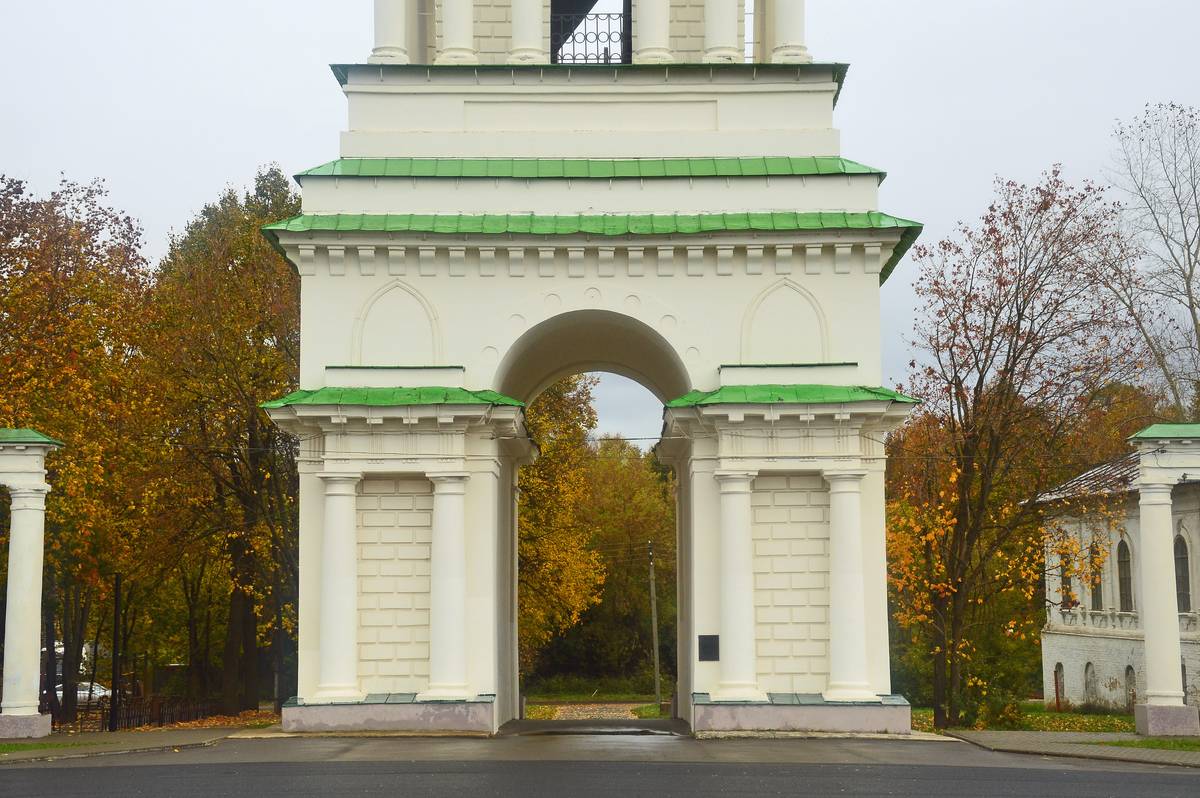 Соборная колокольня, Слободской (Слободской район, Кировская область). архитектурные детали