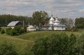 Александровка. Церковь Покрова Пресвятой Богородицы