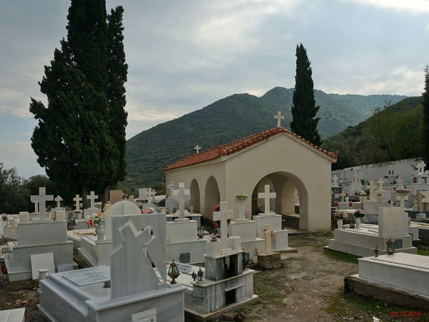 Церковь Бесплотных Сил, Кунупица (Аттика (Ἀττική), Греция). общий вид в ландшафте