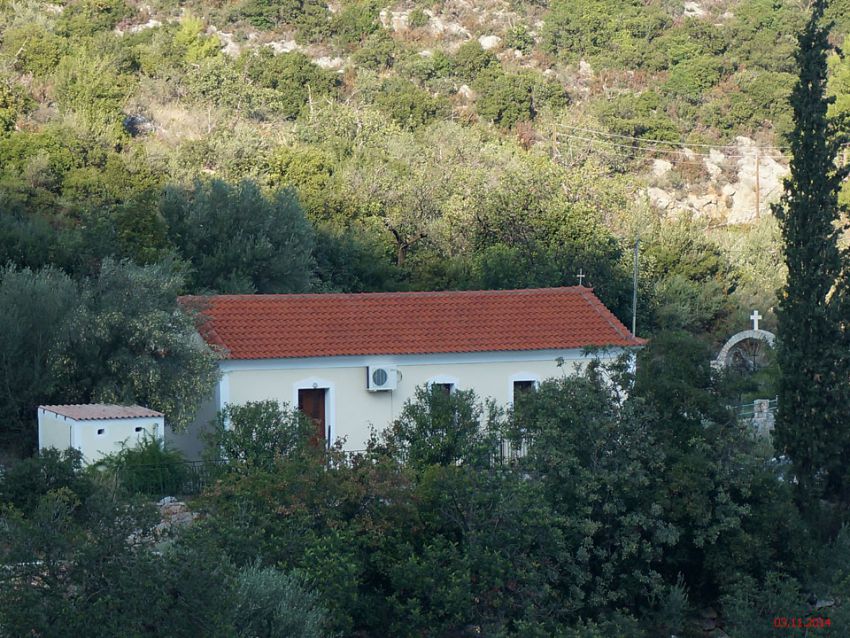 Церковь Николая Чудотворца, Ливади (Пелопоннес (Πελοπόννησος), Греция). общий вид в ландшафте