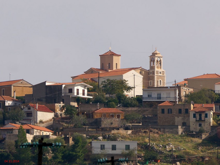 Церковь Димитрия Солунского, Сикеа (Пелопоннес (Πελοπόννησος), Греция). общий вид в ландшафте