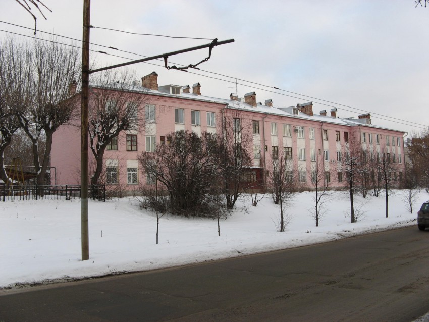 Церковь Николая Чудотворца при Казённом пороховом заводе, Кировский район (Казань, город, Республика Татарстан). дополнительная информация, На месте разрушенной церкви в первую пятилетку построен жилой дом (ул.1 Мая, д. 22)
