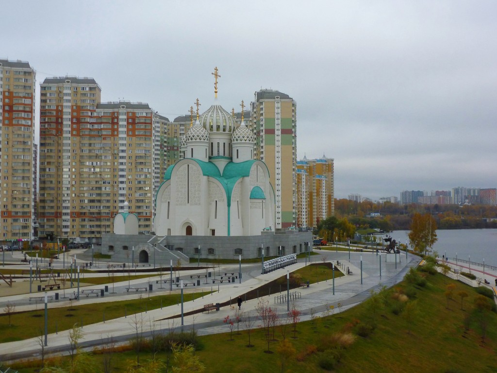 Собор Николая Чудотворца в Павшинской пойме, Красногорск (Красногорский городской округ, Московская область). общий вид в ландшафте