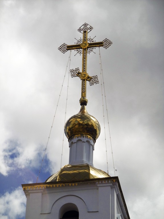 Церковь Казанской иконы Божией Матери, Мелеуз (Мелеузовский район, Республика Башкортостан). архитектурные детали, Завершение колокольни