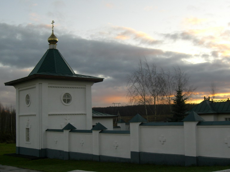 Бородино. Часовня Параскевы Пятницы. фасады