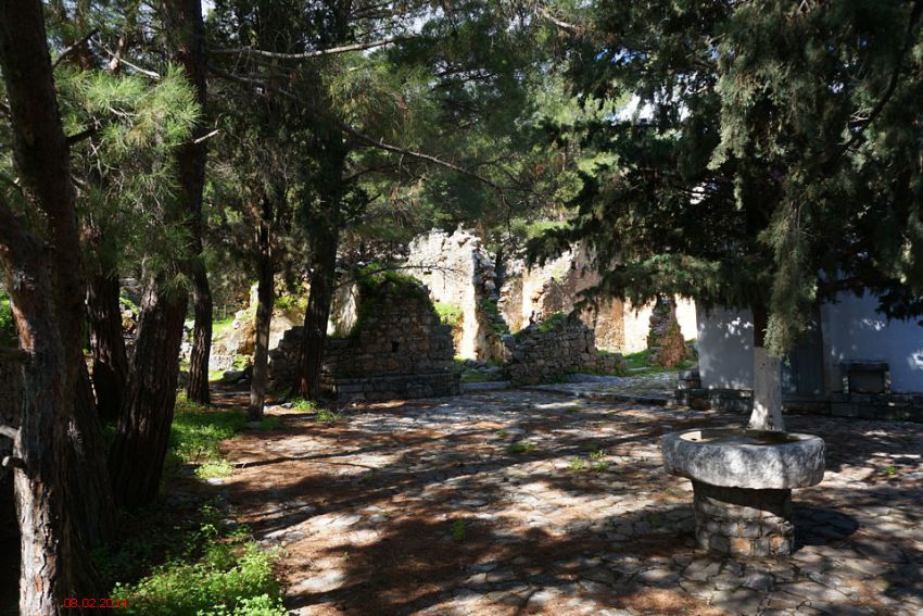 Монастырь Керамос, Керамос (Крит (Κρήτη), Греция). фасады