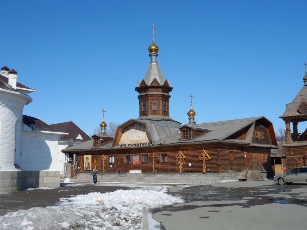 Орск. Церковь Георгия Победоносца. фасады